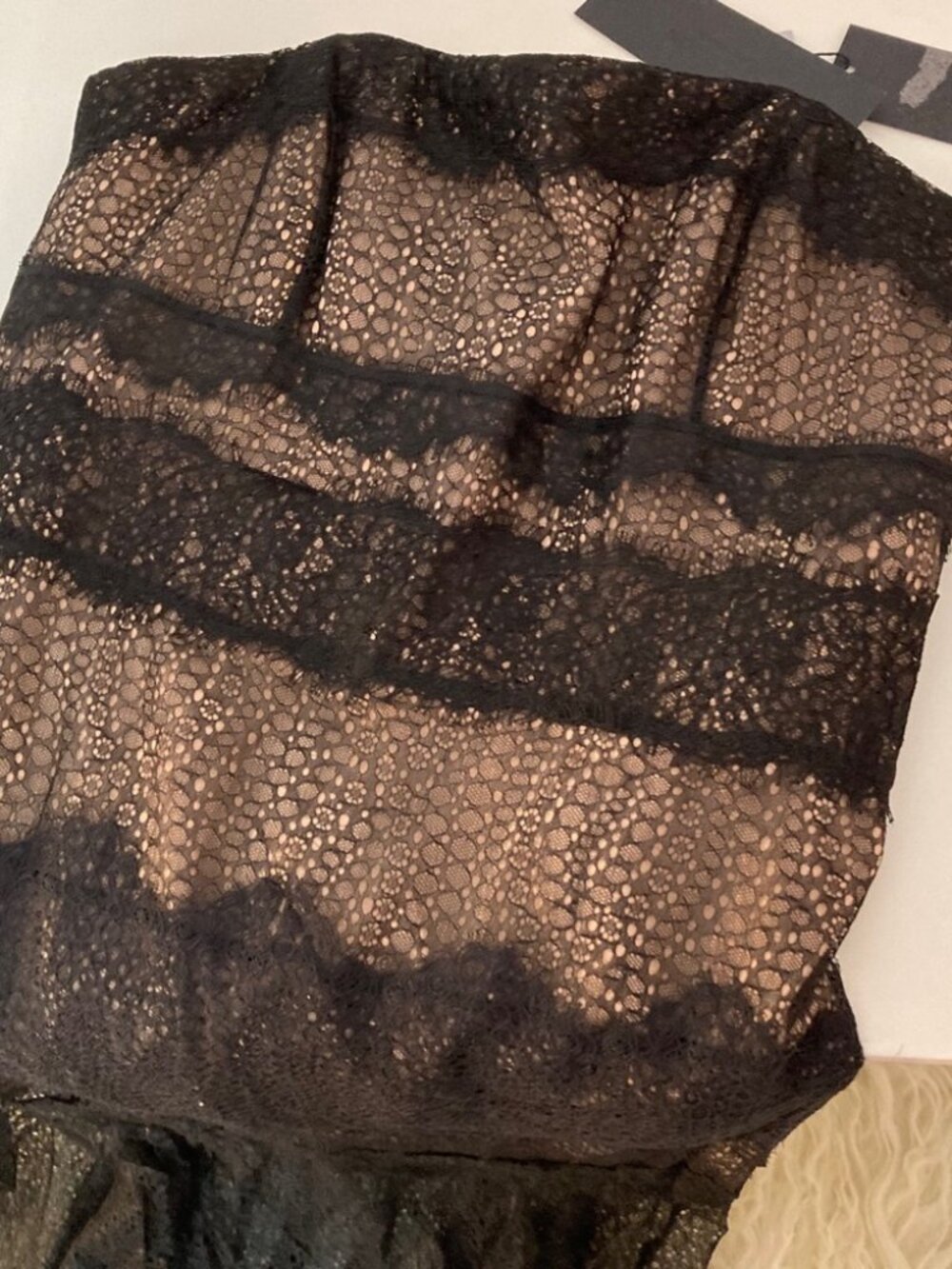 HALSTON HERITAGE Strapless Lace Gown 1440 - Picture 7 of 7